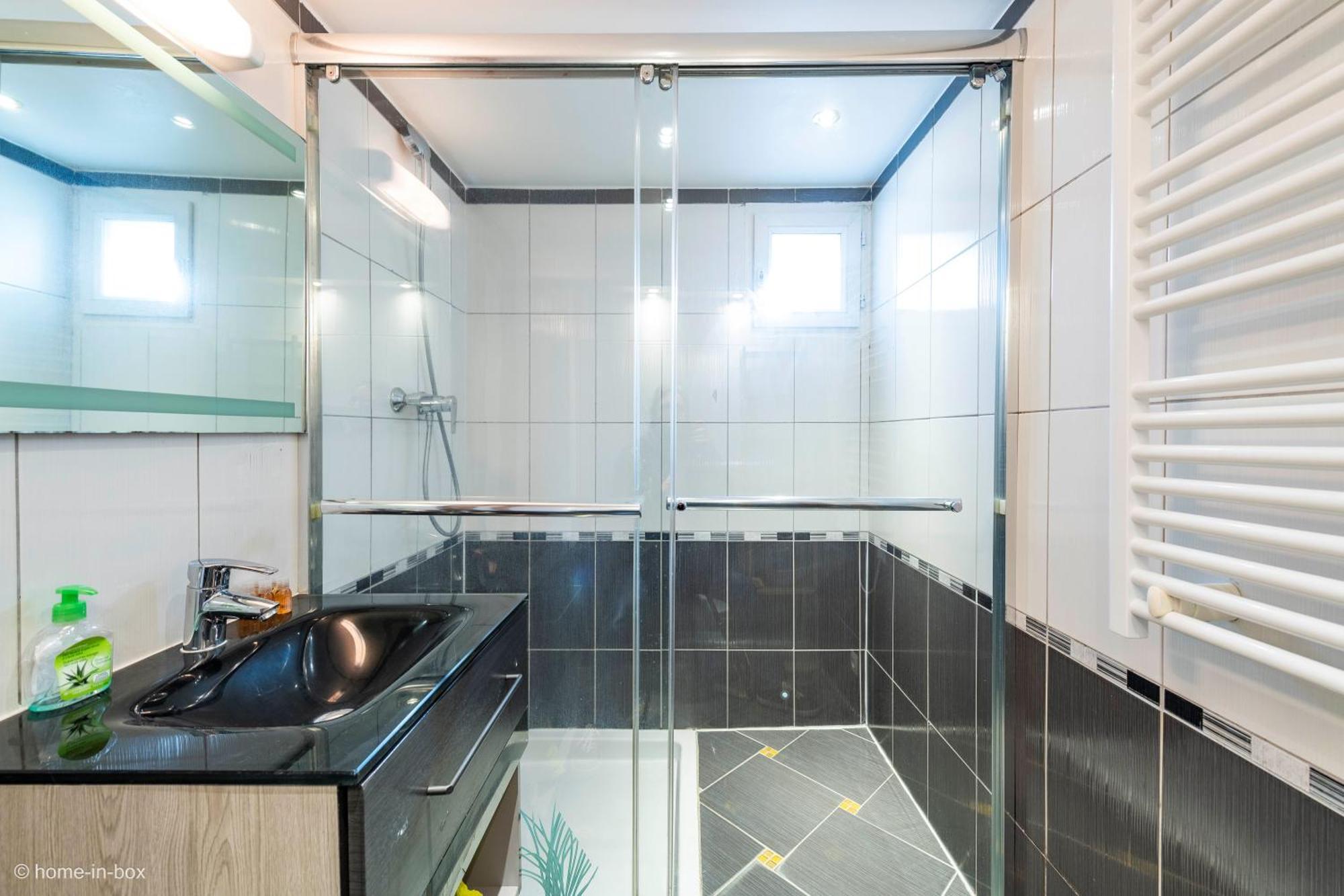Appartement Spacieux 2 Ch - 2 Sdb - Proche Paris Et Disneyland Noisy-le-Grand Bagian luar foto